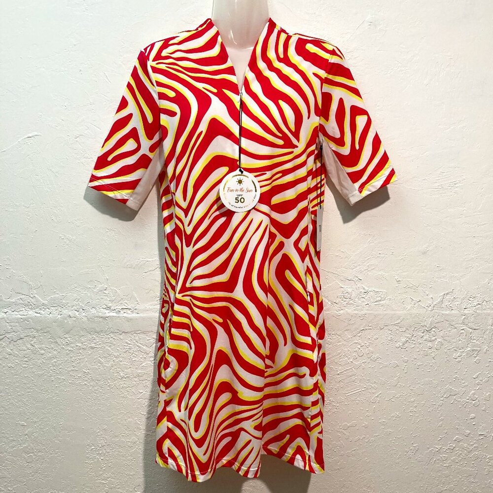 NWT Tail Dee Mini Dress Activewear 1/4 zip UPF 50+ Pockets 12" Sleeves S